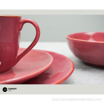 Reactive glazed stoneware dinner set in Rose Red